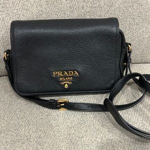 Authentic Prada Pattina in Vitello Phenix